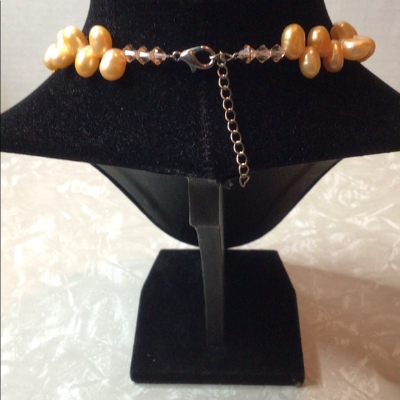 Fresh water pearls light peach pearls /Swarovski crystals - Picture 11 of 12